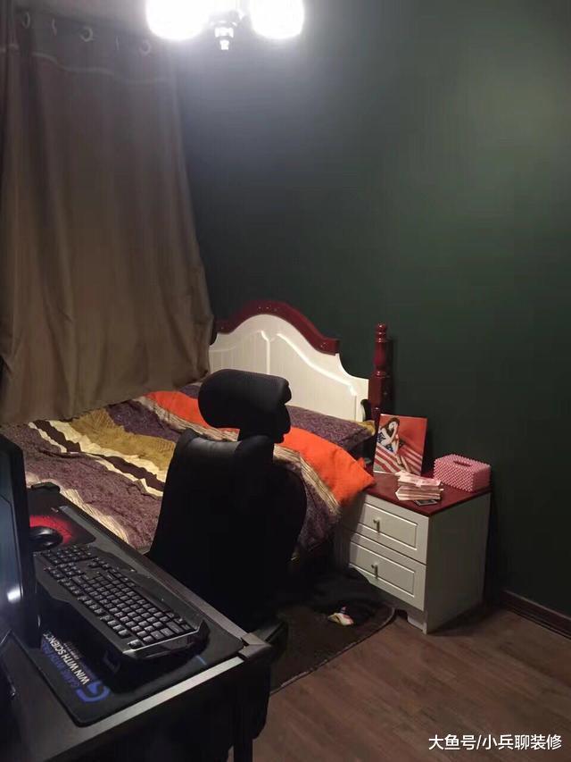 老公硬把房子装成这样，满屋黑漆漆阴森森，我感觉快要疯了！