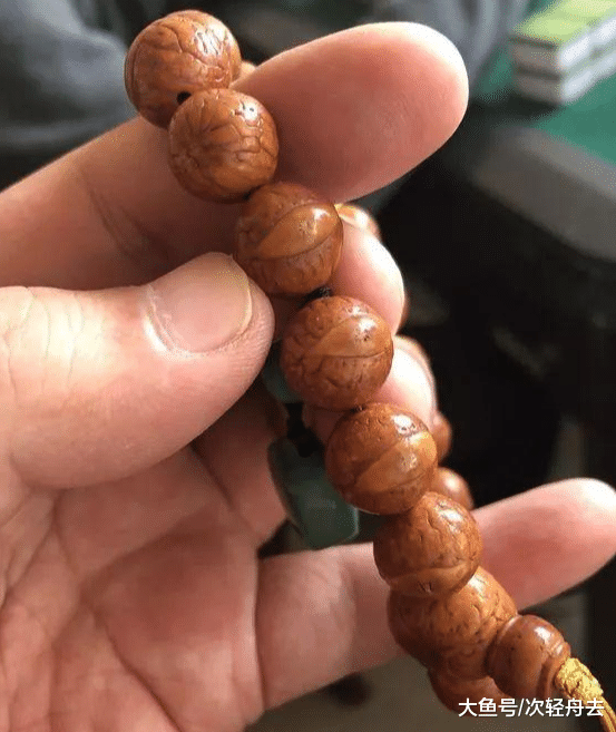 ＂传说中包浆最牛的手串，都经过这一“劫”＂