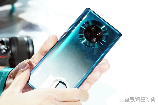 华为Mate30 Pro国行版9月26日发布，价格很感人，网友：无奈！