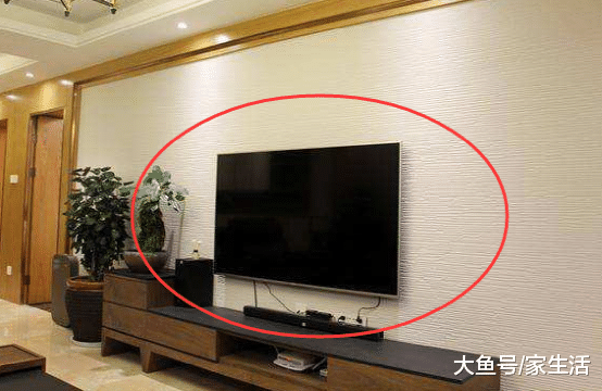 买电视时怎样看产品质量？师傅教你这个方法，一看就知做工如何了