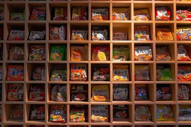 星巴克的小杯咖啡为什么能卖到32？浅谈零售中的“高锚点”效应！