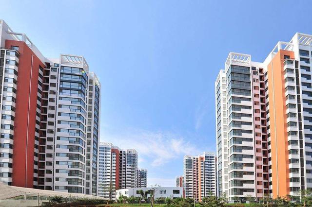 选城区“小破房”还是郊区“大新房”？被大佬的话点醒，不纠结了