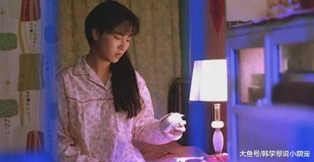 一度暴瘦到36公斤、性向成谜，现在脸也变得认不出来了？