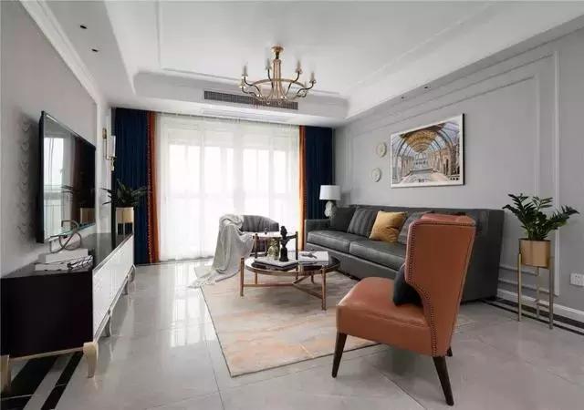 现代美式三居，灰白主基调+金色的点缀，高贵典雅