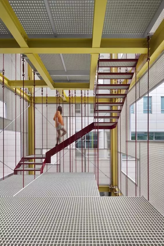 设计简单又不失个性的轻钢结构建筑