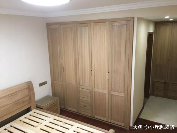 女儿在朋友圈晒木工父亲给打的全屋家具，网友们：泪奔了！