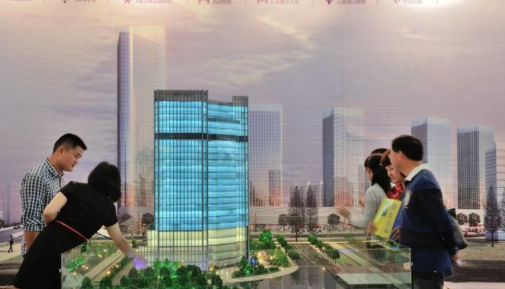 如果房价死扛不降，会出现什么后果？专家：5大风险，实在可怕