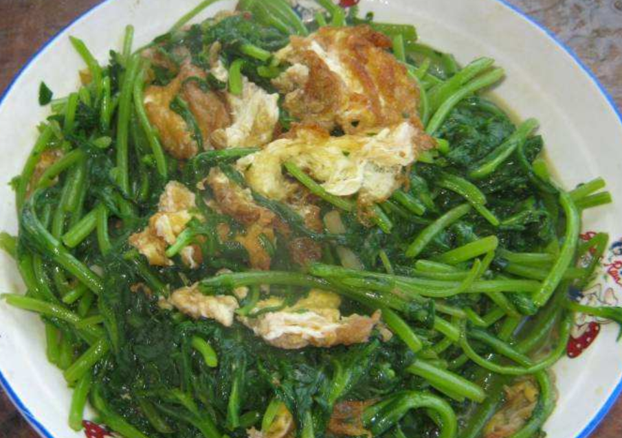 春节是万物开始生长繁盛的时候，我们应该增加活动