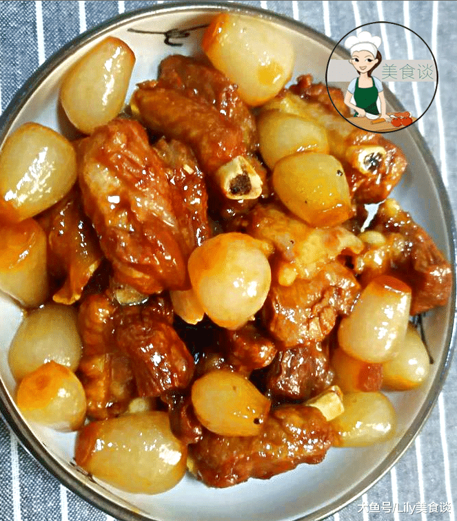 这菜，儿子三天不吃就会馋，一口一块，香到舔盘子，做一盘不够吃