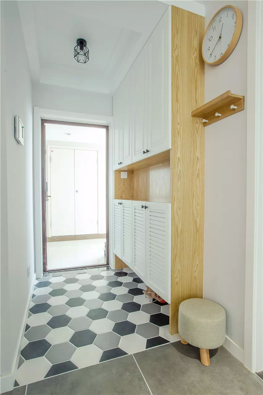 极简北欧风之家，简简单单的布置，却让人过目不忘！