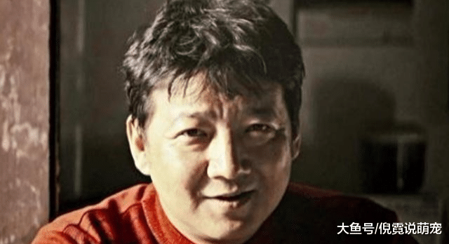 什么叫真正的演员？被认为是电影中插播的新闻，演技实在太高