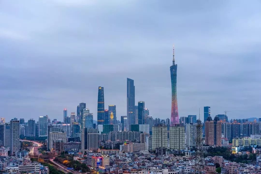 广州男子，神操作！首付40万，买下番禺700万大宅！