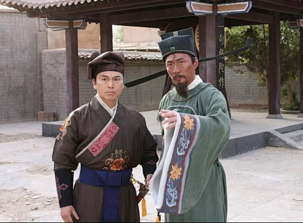 包拯是权威和公正的代表,他是大宋的良臣砥柱,他是百姓心中的"青天".