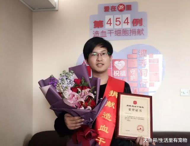 95后高三班主任，被一群女學生表白，跋山涉水千里送愛心！