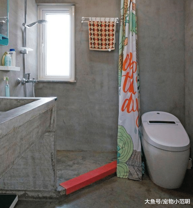 两夫妻奋斗15年买的190㎡的房子，丈夫却说想要装修成毛坯房，装修出来后妻子楞了！