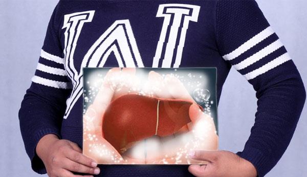 肝癌患者，早期可能出现3种症状，需小心对待，别忽视