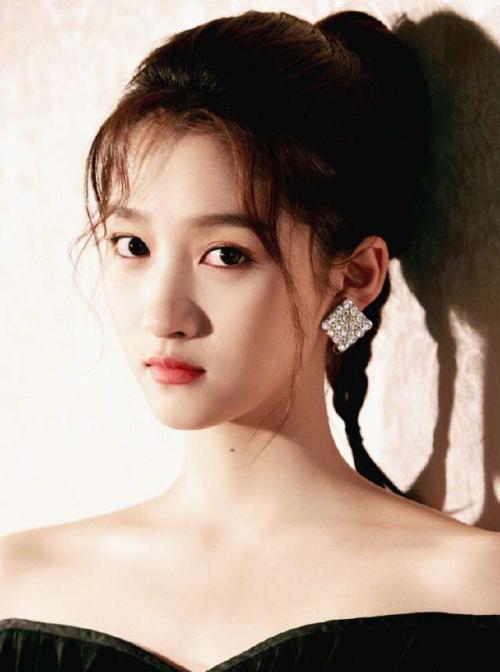 关晓彤敢说自己想说的话，让人无比钦佩，她的底气是哪儿来的？