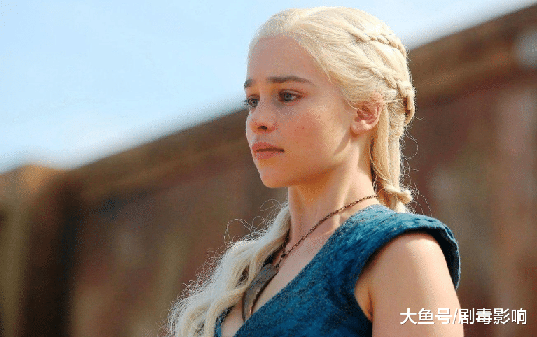 龙妈透露《权游》裸戏为被迫拍摄,每次拍摄都要在洗手间大哭一场