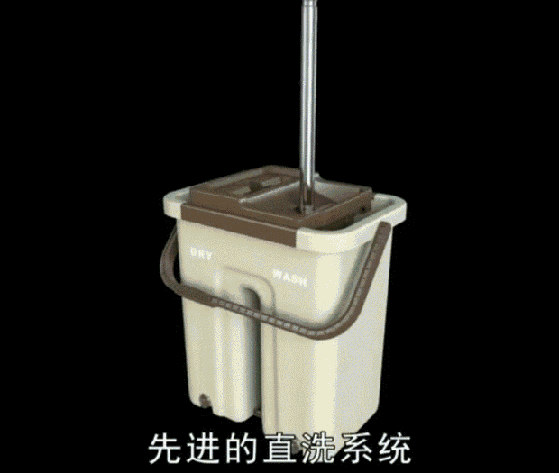 清水拖地等于瞎忙活！40岁家庭保姆教你一招，轻松一拖一尘不染