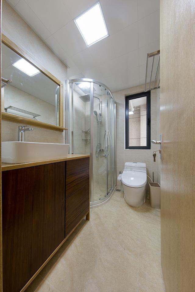 晒晒我的新家，超级漂亮！原木色的沙发背景墙，都快变自拍墙了