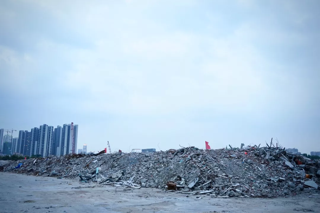 拆！拆！拆！独家航拍广州白云火车站！湾区枢纽TOD，六轨交汇