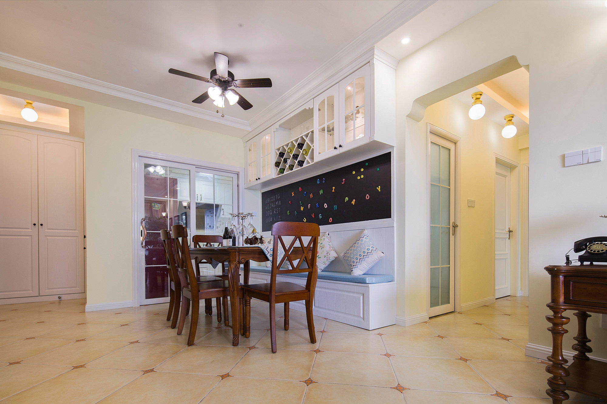 不要诗，不要远方，只要一个温馨的家，一份归属感！