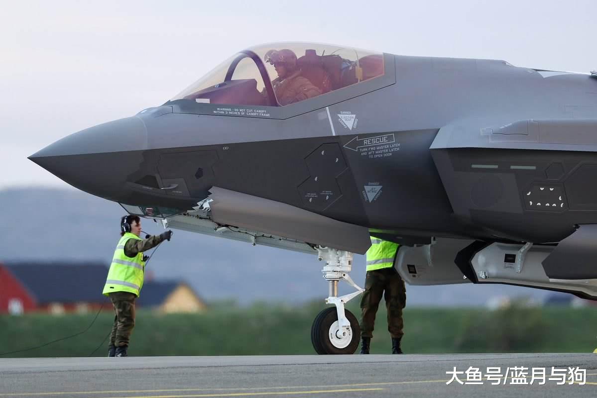 F-35又找到新用户，一口气拿出210亿美元，俄罗斯要当心了