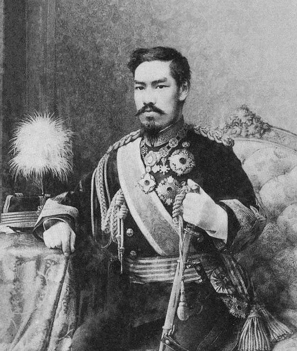 甲午中日战争，日本凭什么会战胜中国？去看看明治天皇的饭碗吧！