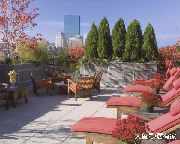 独特的屋顶甲板设计，让您放松身心，享受时尚娱乐