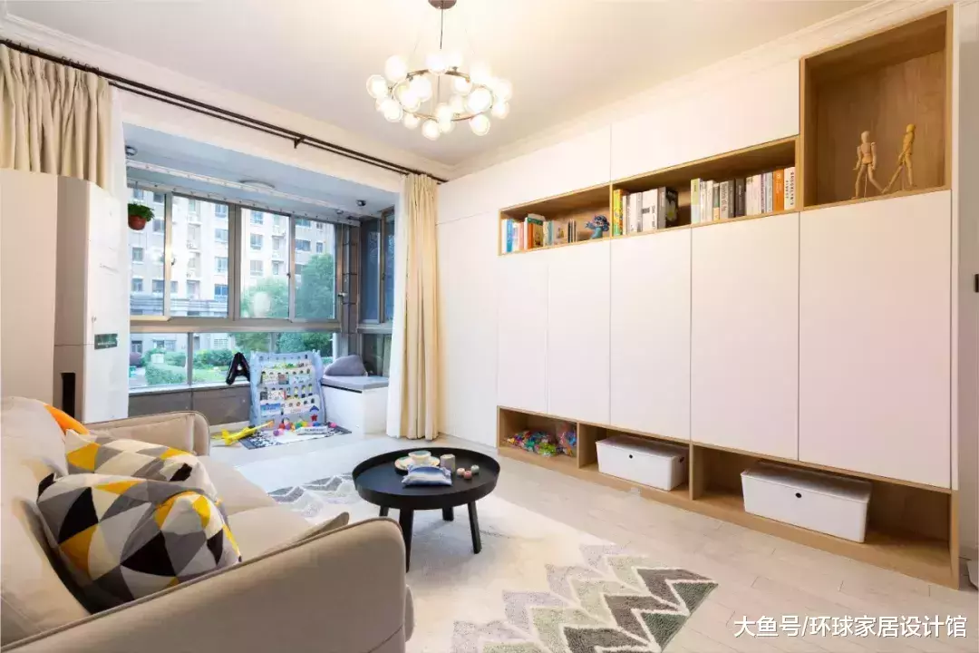 二手房改造, 89㎡北欧两居室, 客厅一整面柜子好给力!