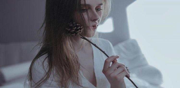 有这几种表现，说明你还没有放下，其中有你吗？