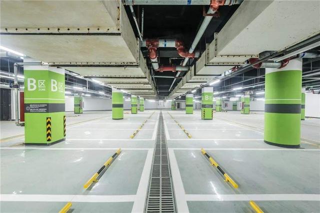 买下两三个车位然后把车横着停在车位上可以吗？