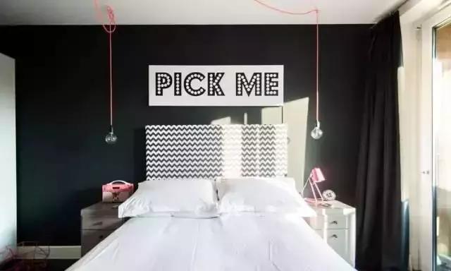 时尚又富有个性的床头背景墙，你家卧室床头也可以这样装