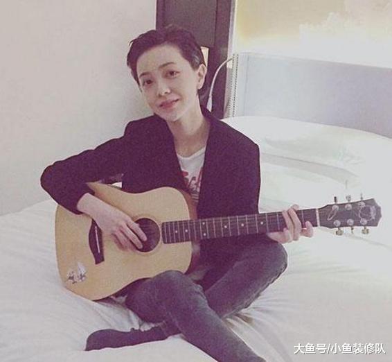 带你看看郭采洁住的豪宅，内部布置很清新，住进去很舒服