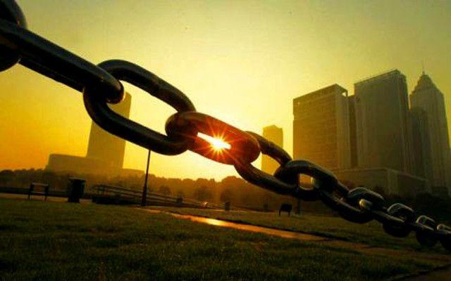 房价大局已定，房企“裁员潮”透露哪些信号？4个方面告诉你答案