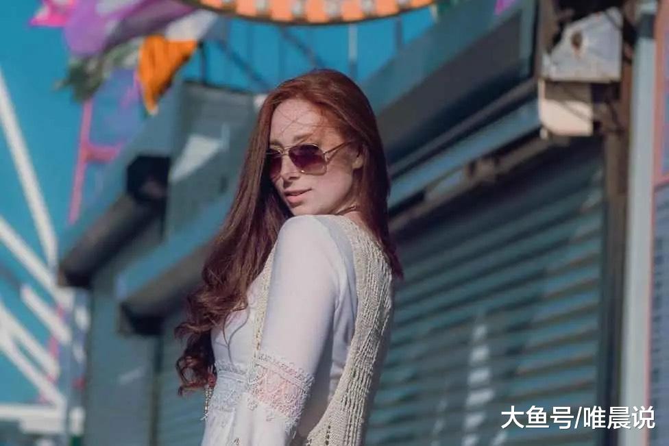“你把婚前那套房卖了咱们再领证”“房子不卖，直接分手吧”