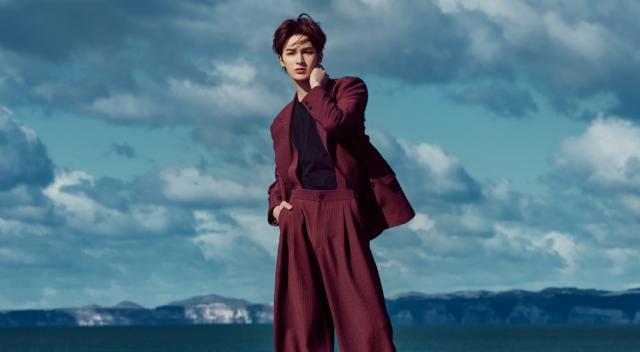 NPC朱正廷发博贴出私生饭照片：别怪我，下次直接警察局见