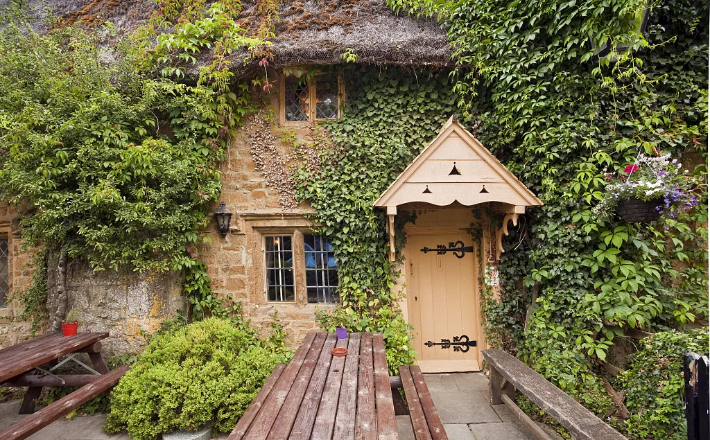 老来有个院 · 慰一生苦短