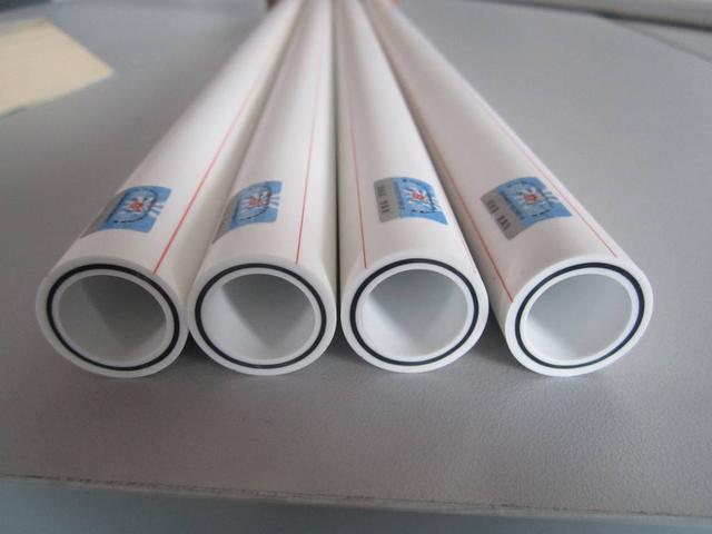 卫生间做防水不是越厚越好，别费功夫又费料，做好这3点才行