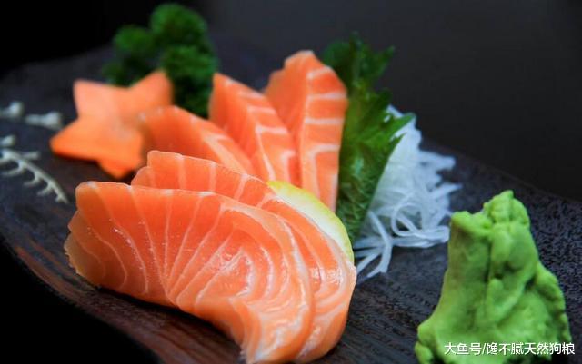 法牛不吃狗粮，也能吃的5种食物，坚持吃营养会更均衡！