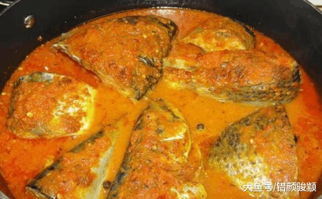 表姐嫁去非洲后，朋友圈曬非洲特色美食，姑媽看完后心疼到哭了！