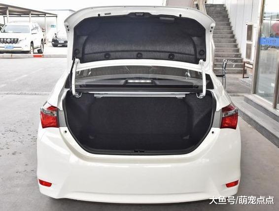 丰田卡罗拉和雷凌买哪个更好？