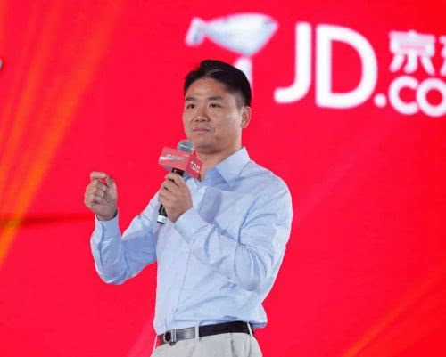 刘强东诺言成真？曾许诺干够5年可买房，如今001快递员有几套
