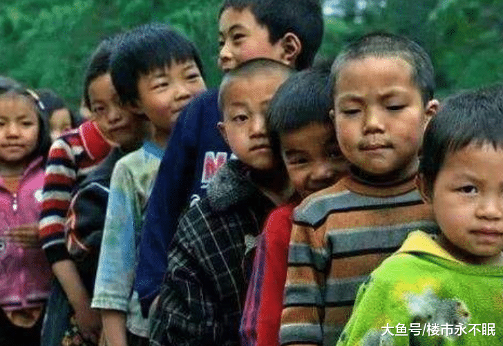 农村大龄单身男: 没有对象, 我在村里抬不起头, 但单身不是我的错