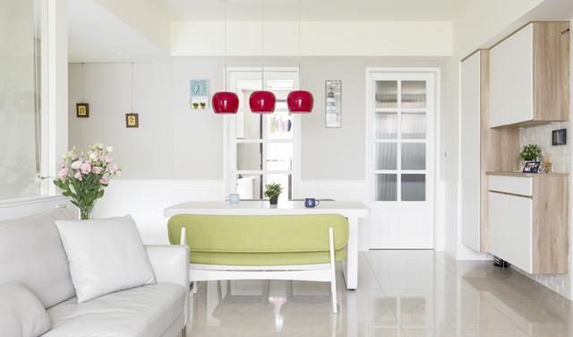 成都簡潔的北歐風裝修 文化石的背景墻裝修簡約而舒適