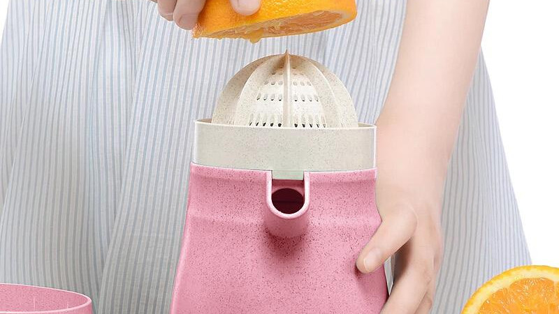 多少人都厨房工作台放满瓶瓶罐罐, 笨! 瞧聪明女人的做法, 太高明