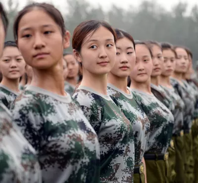 军训结束之后，这2种人依旧会和教官保持联络，绝对舍不得