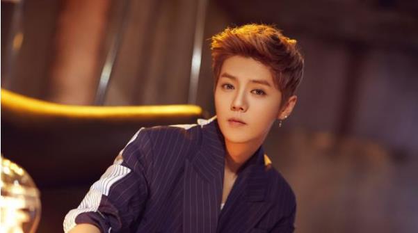 鹿晗流量没用？烧39度依然坚持路演，这么卖力电影评分却不尽人意