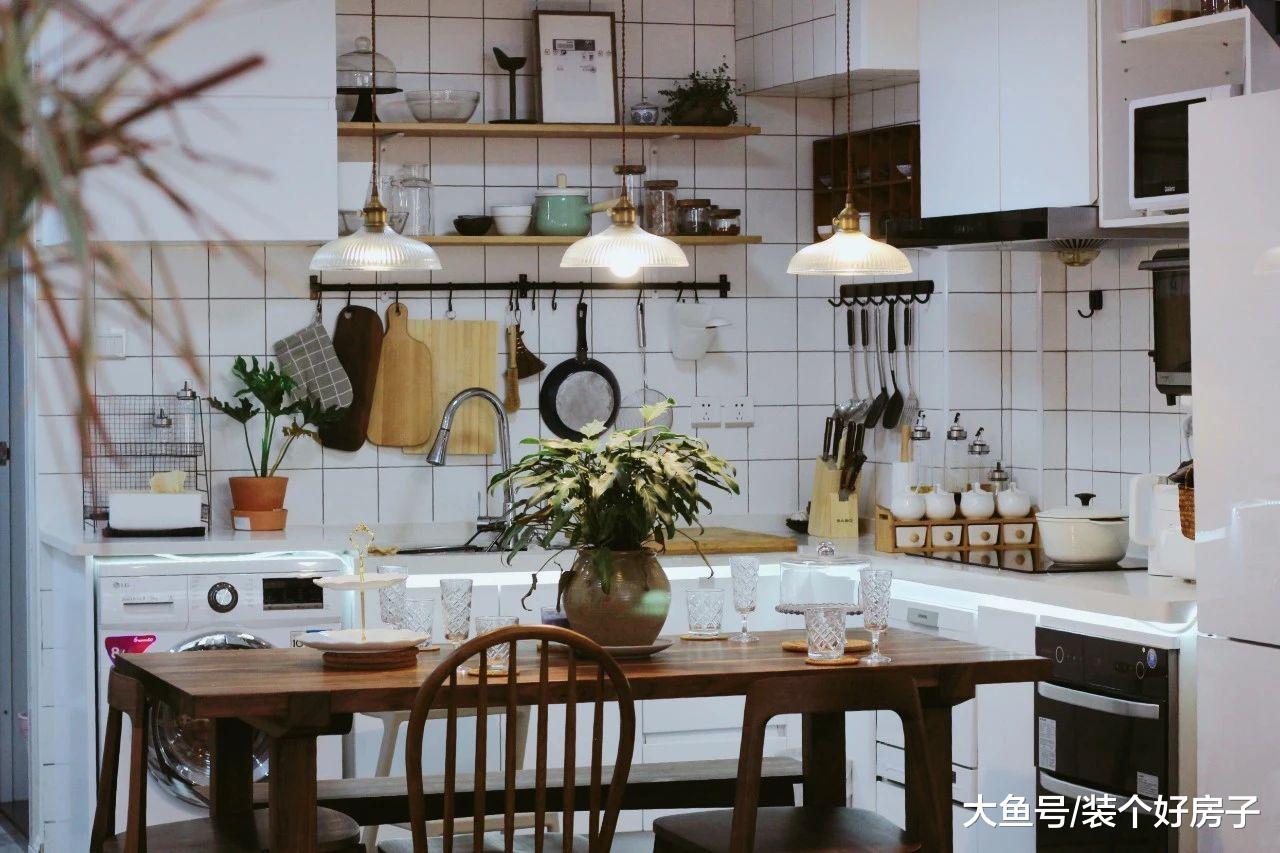 被《我的真朋友》“戳心”了，买不起大房子，如何才能过的体面？