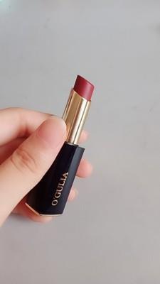 国内最低调的“口红冠军”，在美国卖出５０亿吊打ＭＡＣ，网友：美到没朋友